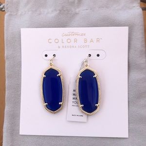 Kendra scott earrings